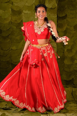 Latha Puttanna Gelathi Embroidered Lehenga Set 