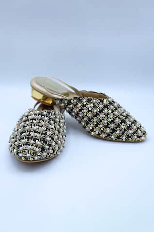 Aankhiyaa Embellished Heel Mules 