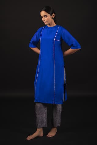 Avaasya Jaipur Gota Work Kurta & Pant Set 