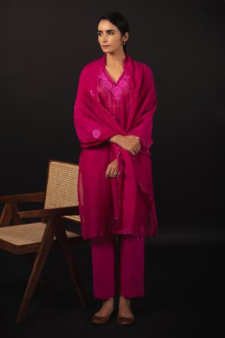 Avaasya Jaipur Embroidered Handloom Chanderi Kurta Set 