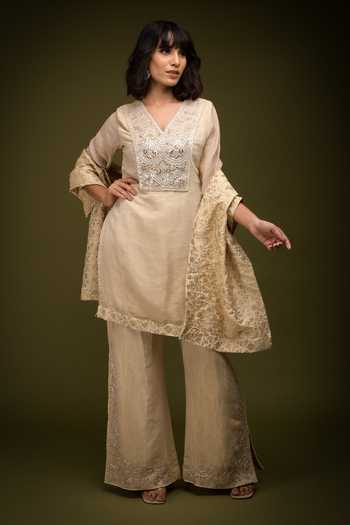 Farha Syed Mirrorwork Embroidered Floral Kurta Pant Set 