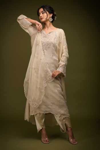 Farha Syed Cutdana Embroidered Floral Kurta Dhoti Pant Set 