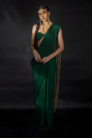 Nikhil Thampi Chain Tasselled Pallu Pre-Draped Saree With Blouse 