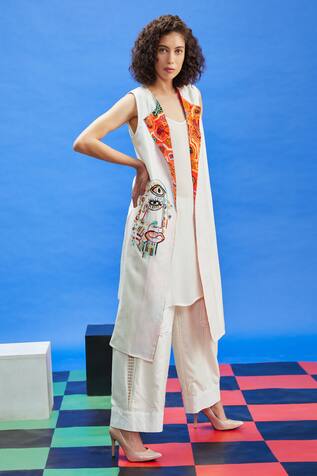 Shilpi Gupta Embroidered Abstract Pattern Jacket 