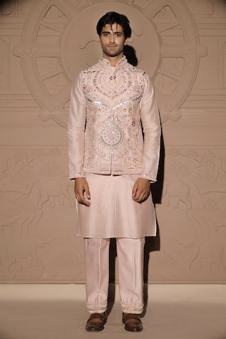 Chanderi Embroidered Bundi & Kurta Set 