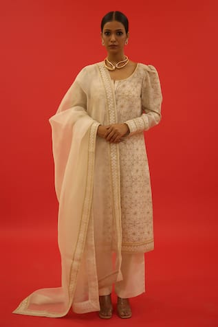 SAKSHAM & NEHARICKA Tara Hand Embroidered Kurta Set 