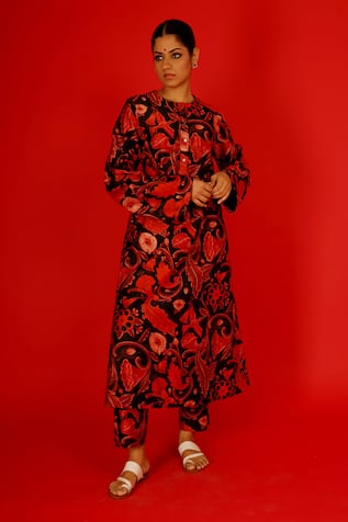 SAKSHAM & NEHARICKA Kamakshya Floral Vine Print Kurta With Pant 