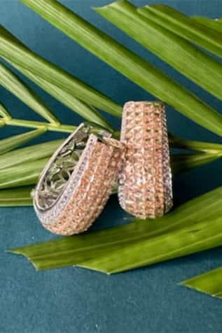 Nayaab By Sonia Oro Anneau Twisted Earrings 