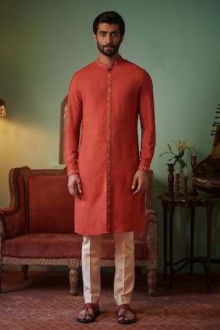 Philocaly Qila Embroidered Kurta 