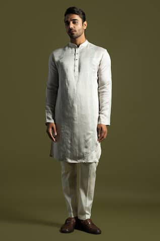 Amaryllis Vine Embroidered Triple Layered Kurta With Trouser 