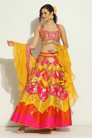 Vandana Sethi Chevron Pattern Lehenga Blouse Set 