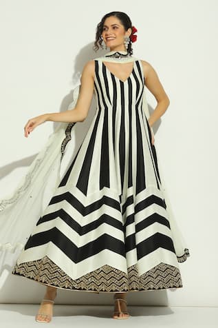 Vandana Sethi Stripe Pattern Anarkali With Dupatta 