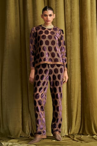 Kira Circular Motif Embroidered Top With Pant 