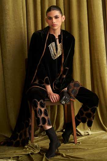 Qala Clothing Siena Velvet Kurta Pant Set 