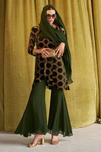 Qala Clothing Leora Embroidered High-Low Kurta & Sharara Set 