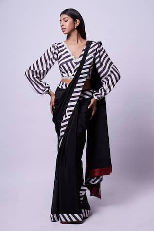 Kavitha Gutta Striped Pattern Saree With Blouse 