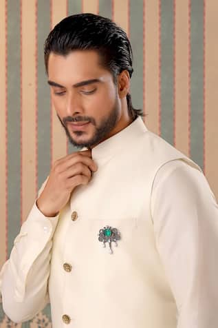 Ethnic Magic Brooch 