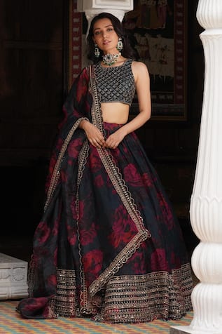 Lehenga Set at best price in Delhi by Aza Fashions Private Limited | ID:  14633824933