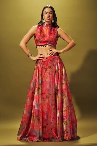 SAMMOHI BY MOKSHA AND HIRAL Water Splash Floral Print Lehenga With Blouse 