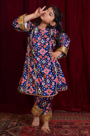 The Plum Bum Floral Mosaic Print Kurta With Salwar 
