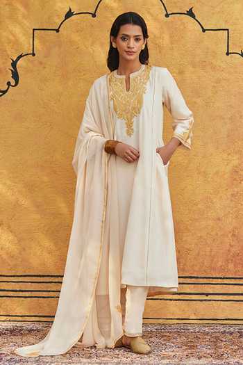 Weaver Story Paisley Tilla Embroidered Kurta Set 