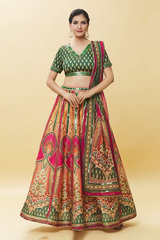 Samyukta Singhania Tribal Art Print Lehenga Set 