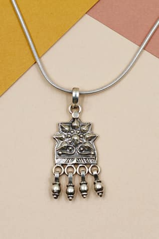 Floral Carved Oxidized Pendant Chain Necklace 