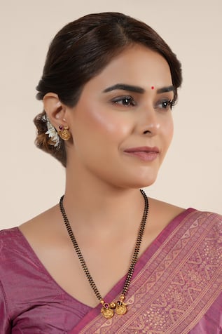 SMARS JEWELRY Temple Carved Beaded Mangalsutra Set 