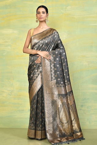 Nazaakat by Samara Singh Milno Mughal Pattern Saree With Running Blouse