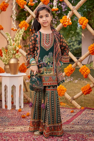 Kalista Siah Floral Pattern Kurta Gharara Set