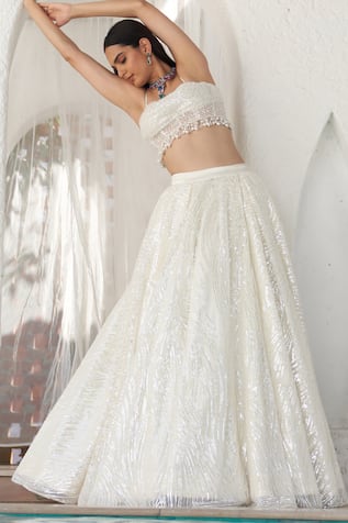 Mahima Mahajan Yumna Hand Embroidered Lehenga Set 