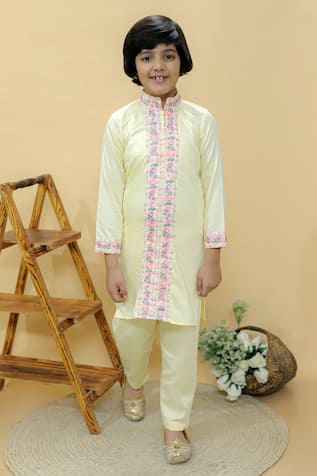 Kalp Dapper Dunes Kurta Set 