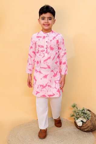 Kalp Coral Cascade Celebration Kurta Set 