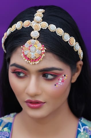 Floral Embroidered Mathapatti 