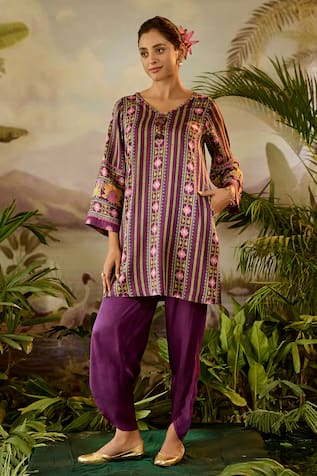 Baise Gaba Armaan Stripe Print A-Line Kurta & Pant Set 