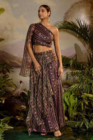 Baise Gaba Sharvari One Shoulder Printed Crop Top & Skirt Set 