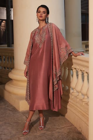 JAYANTI REDDY Zardozi Embroidered Cape With Kaftan 