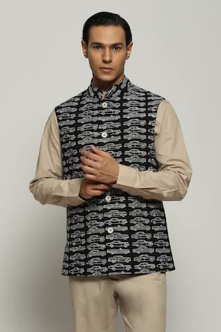 Abraham & Thakore Car Mania Embroidered Bundi 