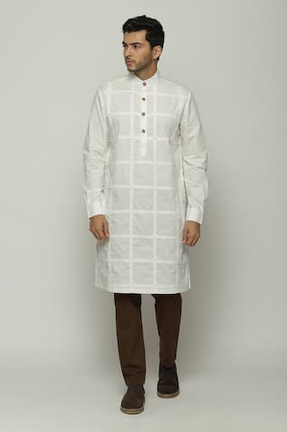 Abraham & Thakore Pleated Check Long Kurta 