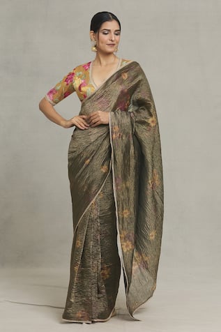 Pranay Baidya Floral Placement Print Saree 