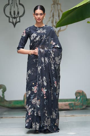 Vaayu Floral Print Saree With Blouse 