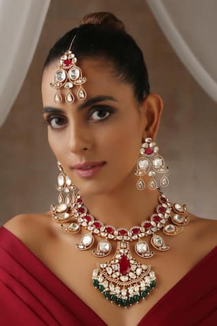 SWABHIMANN Uncut Polki Embellished Necklace Set 