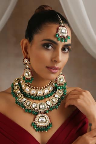 SWABHIMANN Geometric Polki Embellished Layered Necklace Set 