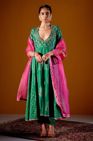 Vashisht Guru Dutt Handloom Chanderi Block Print Anarkali Pant Set 