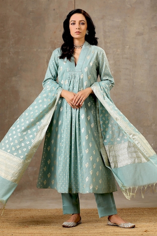 Buy Span Women Blue Self Design Silk, Cotton, Banarasi Brocket Kurta,  Churidar And Dupatta Set Online at Best Prices in India - JioMart.