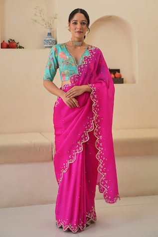 Pita Nila Nargis Saree With Floral Print Blouse 