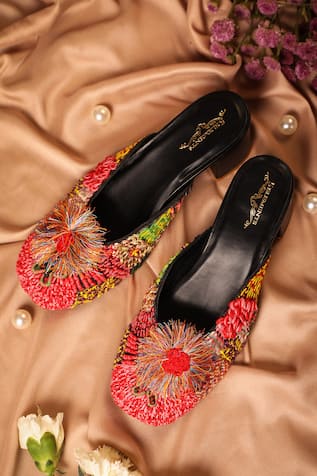 5Elements Inaayat Thread Embroidered Mule Heels 