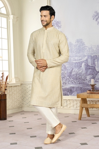 Kasbah x AZA Aari Work Straight Kurta