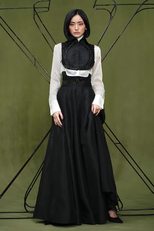 Pankaj & Nidhi Memento Articulate Skirt With Embellished Belt 