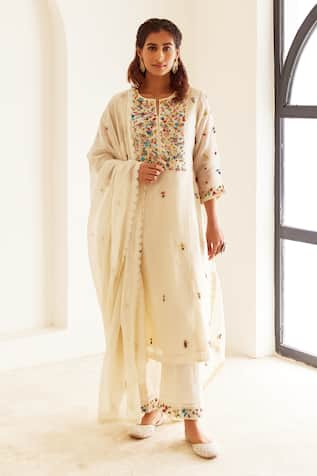 HOUSE OF PINK French Knot Embroidered Kurta Pant Set 